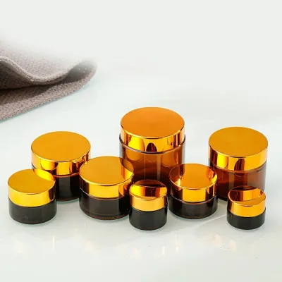 طرازات العبوات الزجاجية المتوفرة لمستحضرات التجميل