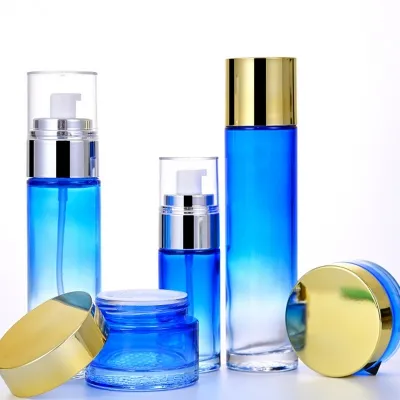 مجموعات عبوات مستحضرات التجميل المخصصة لكريم الأساس، والسيروم، واللوشن