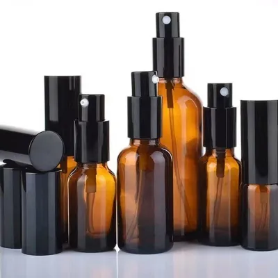 مجموعات عبوات مستحضرات التجميل المخصصة لكريم الأساس، والسيروم، واللوشن