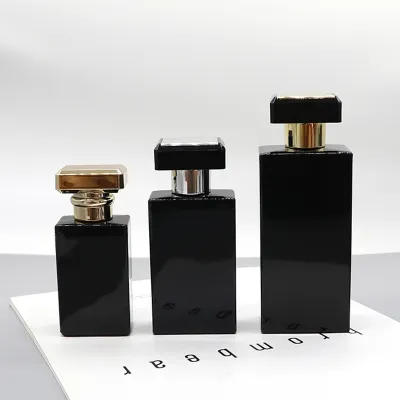 زجاجات عطور زجاجية باللون الأسود (30 مل / 50 مل / 100 مل)