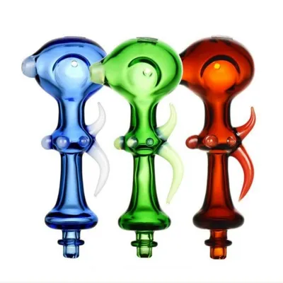 أدوات التدخين الزجاجية (Bongs) وأجهزة المستخلصات المتقدمة (Dab Rigs)